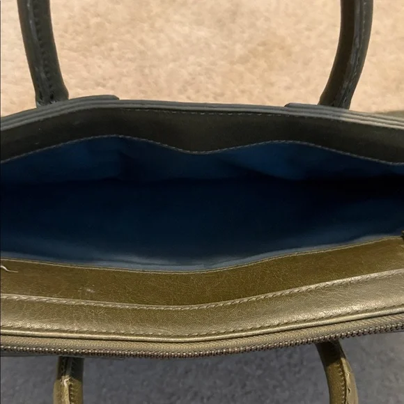 Matt & Nat Forest Green Briefcase - Picture 13 of 16